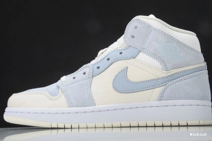 1 MID BLUE MIX JORDAN DA4666-100 TAN MATERIALS 0812